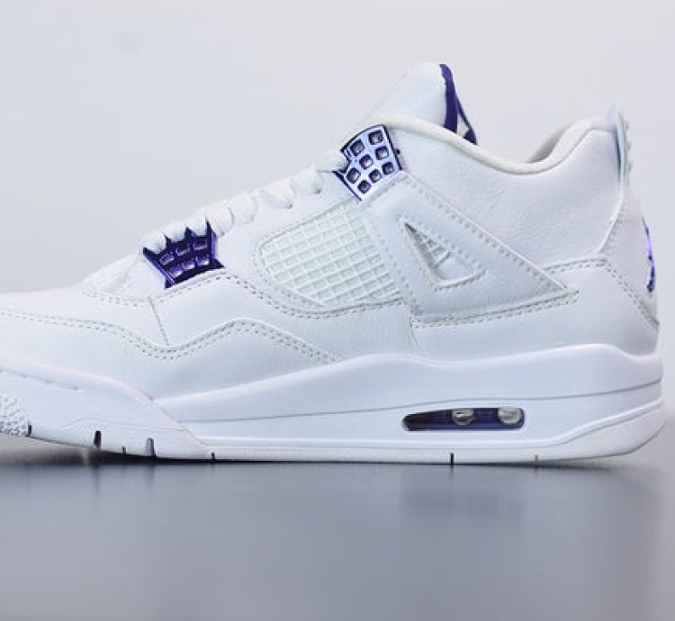 Nike Air Jordan 4 Retro Metallic Purple