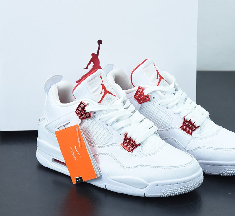 Nike Air Jordan 4 Retro Metallic Red