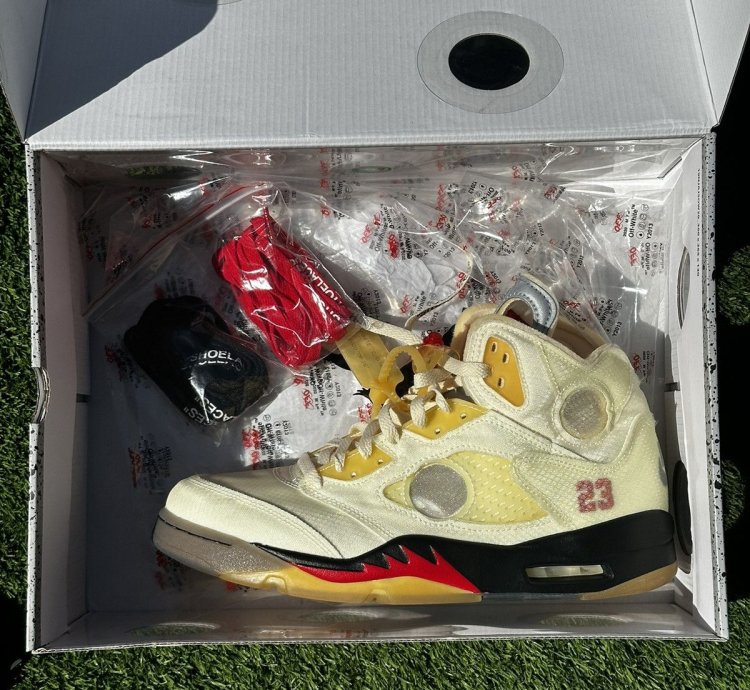 Air Jordan 5 Off-white Sail