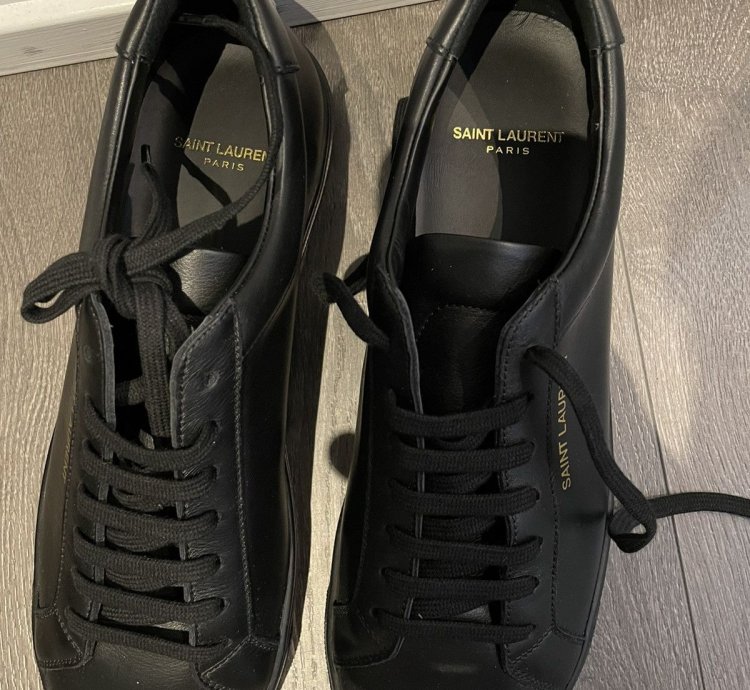 Andy Black Low Tops
