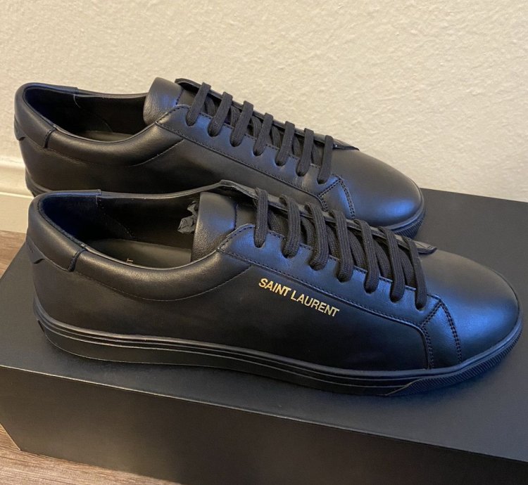 Andy Low Top Sneakers In Leather