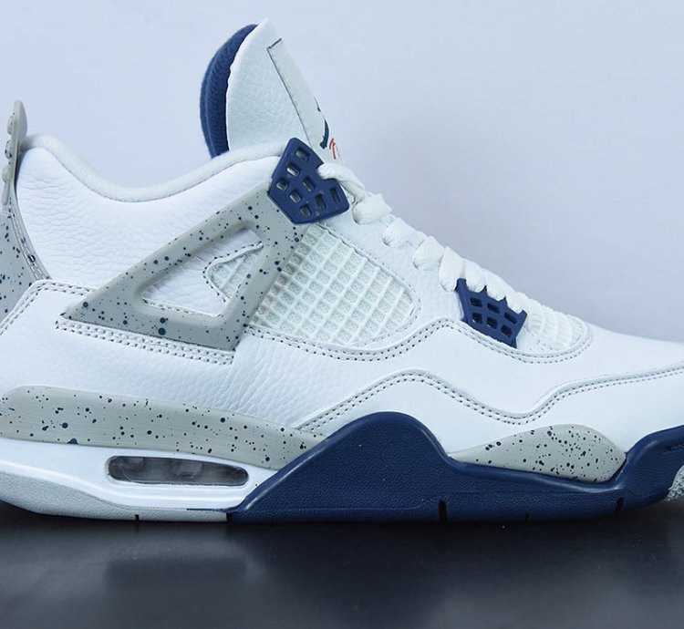 Nike Air Jordan 4 Retro Midnight Navy