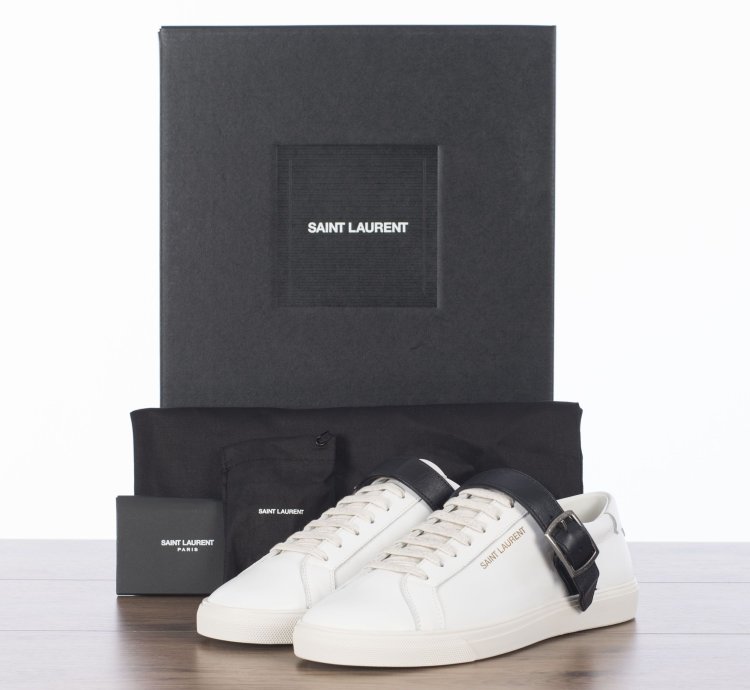 Andy Sneakers With Black Leather Strap In White Leather