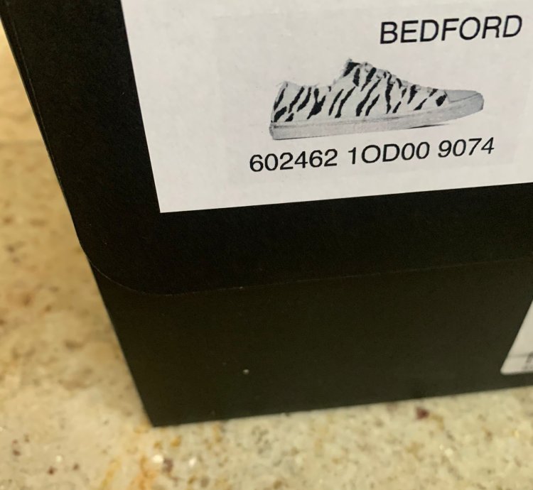 Bedford Age Low Top Sneakers