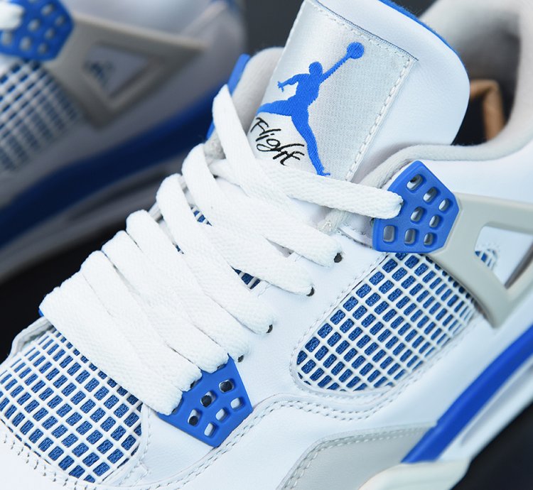 Nike Air Jordan 4 Retro Military Blue