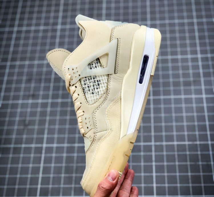Jordan 4 Retro Off-white Sail