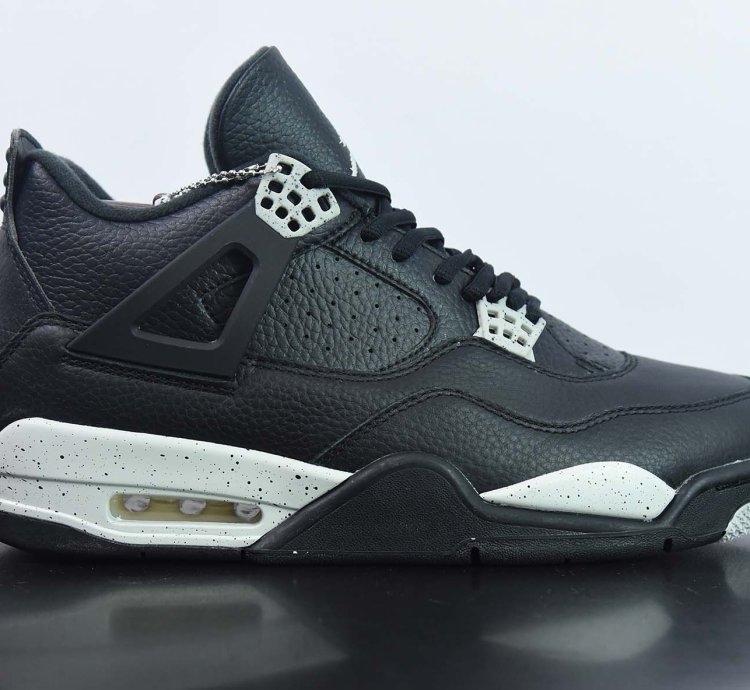 Nike Air Jordan 4 Retro Oreo