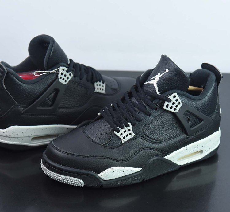 Nike Air Jordan 4 Retro Oreo