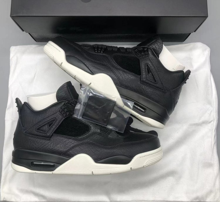 Nike Air Jordan 4 Retro Pony Hair Black