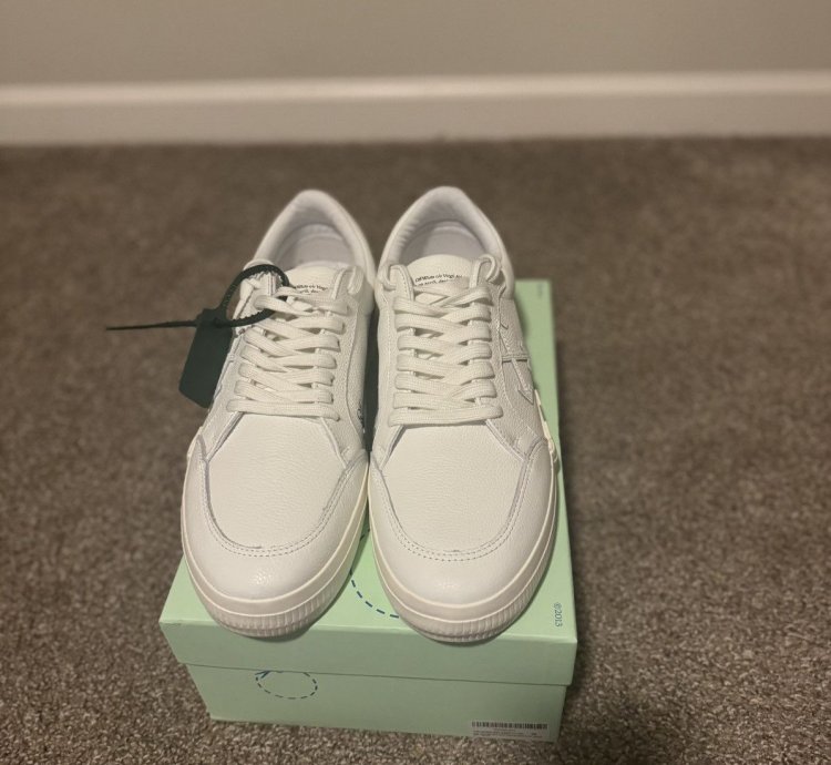 Brand New Off-white Vulcanized Low Top Sneakers
