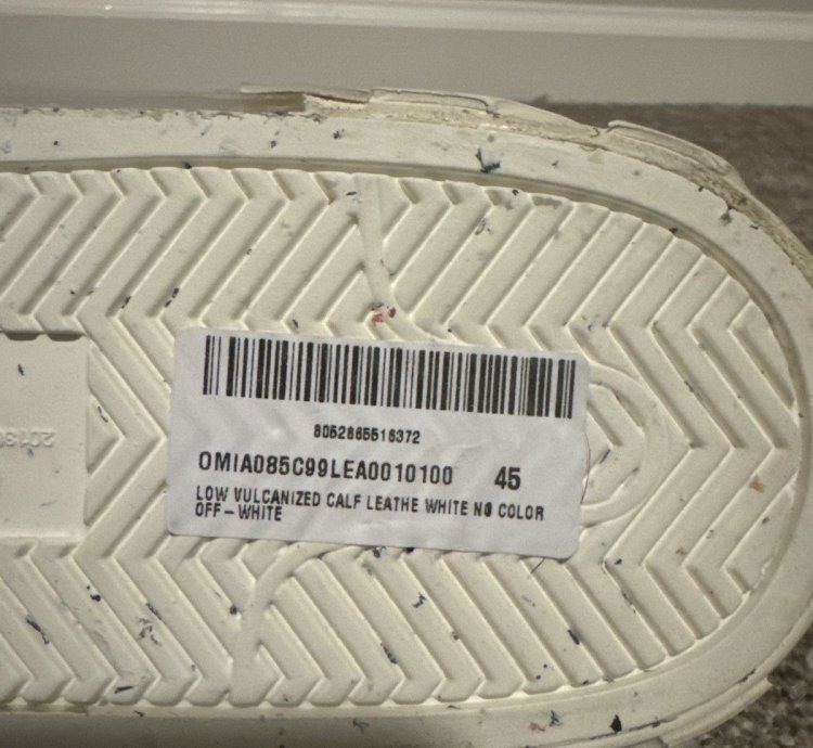 Brand New Off-white Vulcanized Low Top Sneakers