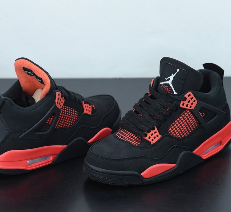 Nike Air Jordan 4 Retro Red Thunder