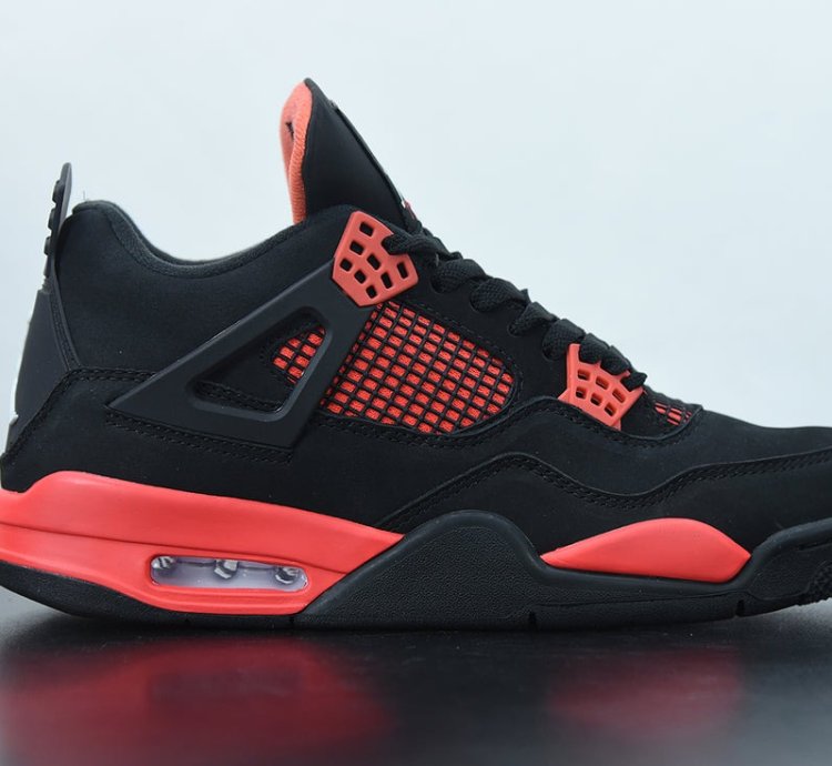 Nike Air Jordan 4 Retro Red Thunder