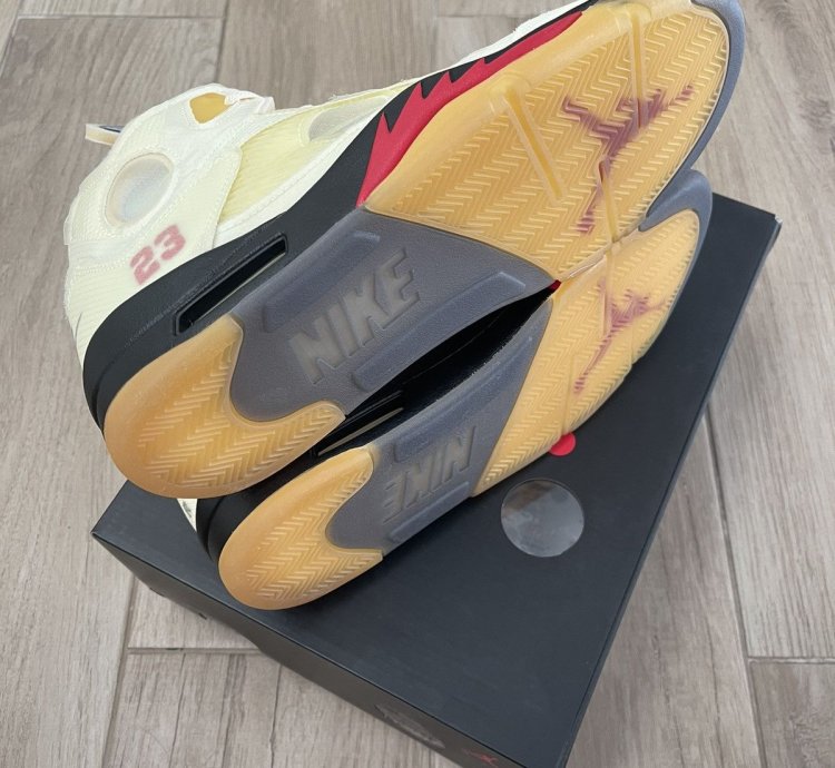 Jordan 5 Retro Off-white Sail Fire Red