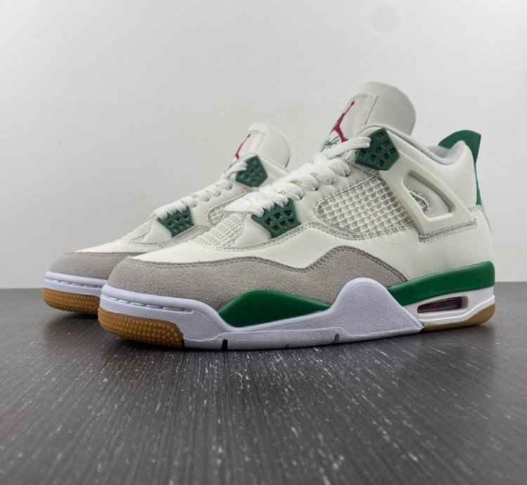 Nike Air Jordan 4 Retro Sb Pine Green