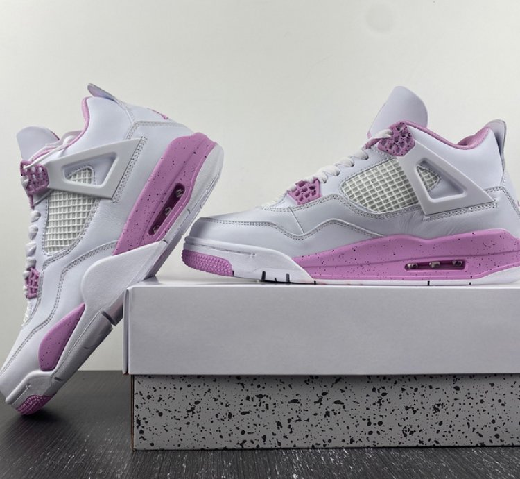 Nike Air Jordan 4 White Pink Oreo