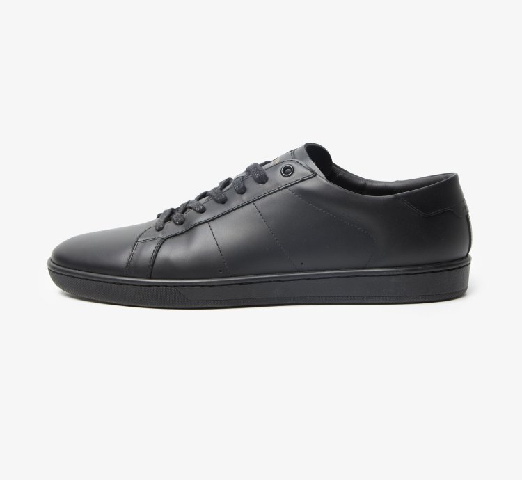 Low Top Sneakers