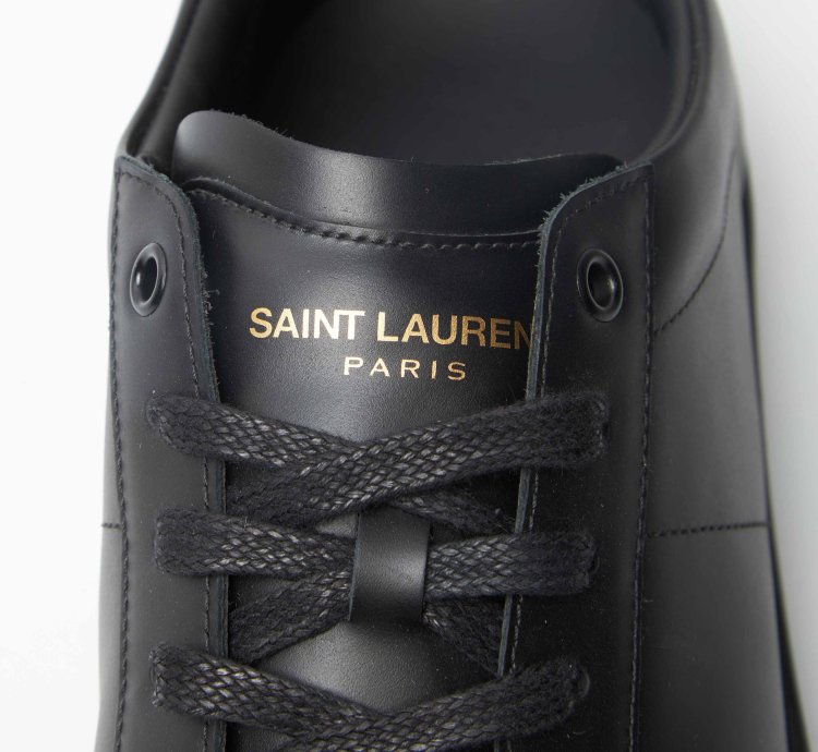 Low Top Sneakers