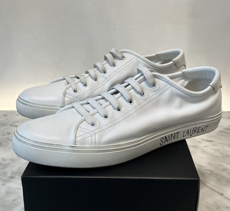 Malibu Low-top Sneakers In Smooth Leather Optical White