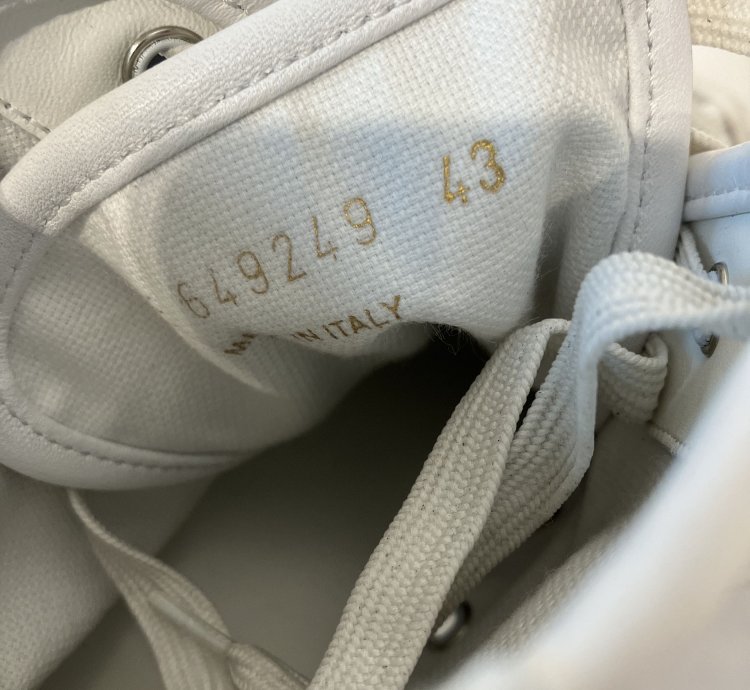 Malibu Mid Top Sneakers In Smooth Leather Optical White