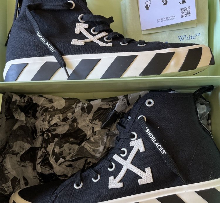 Mid Top Vulcanized Sneakers Off-white Shoes