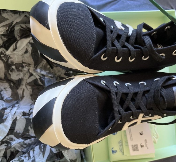 Mid Top Vulcanized Sneakers Off-white Shoes