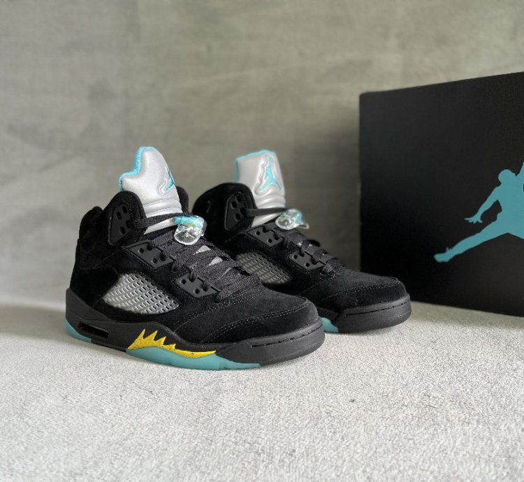 Nike Air Jordan 5 Retro Aqua