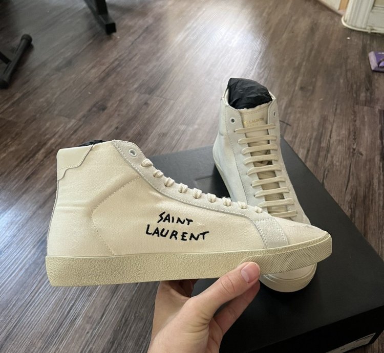 New Court High Signature Shoes