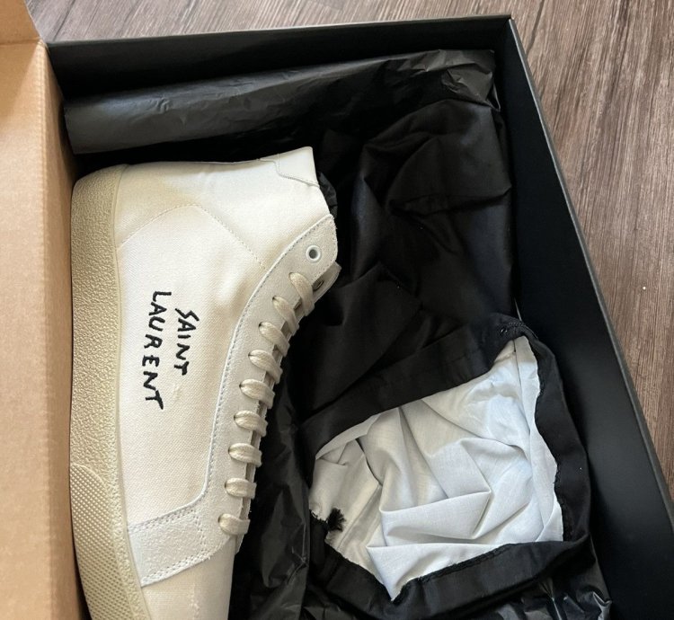 New Court High Signature Shoes