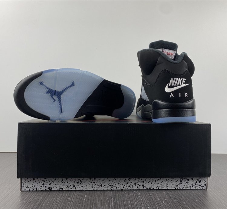 Nike Air Jordan 5 Retro Black Metallic