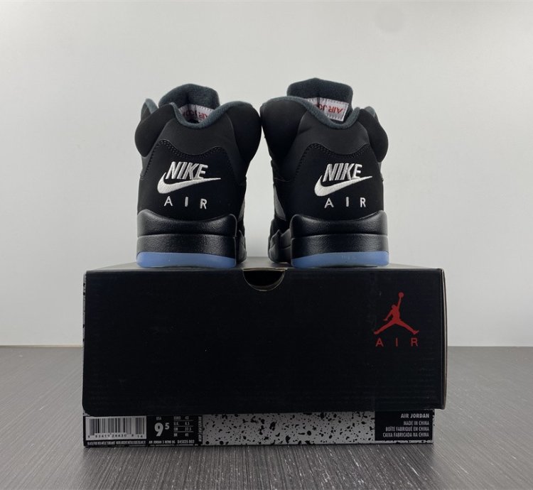 Nike Air Jordan 5 Retro Black Metallic