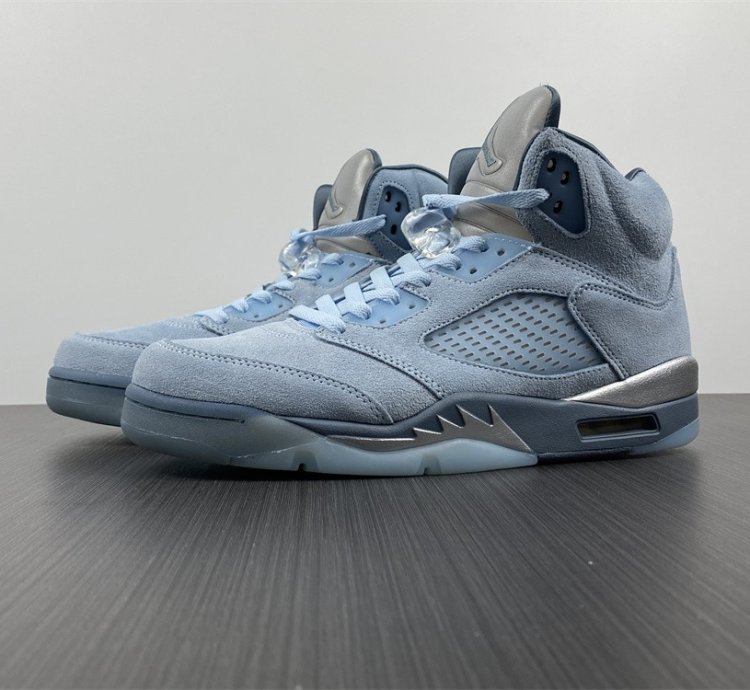 Nike Air Jordan 5 Retro Bluebird