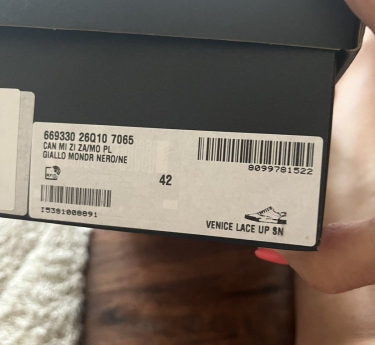 New Yellow Venice Sneakers