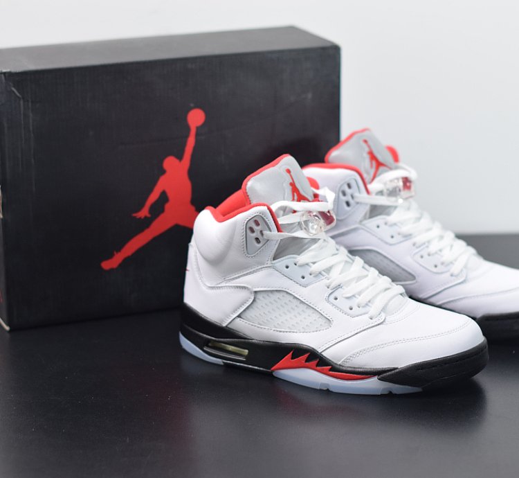 Nike Air Jordan 5 Retro Fire Red Silver Tongue