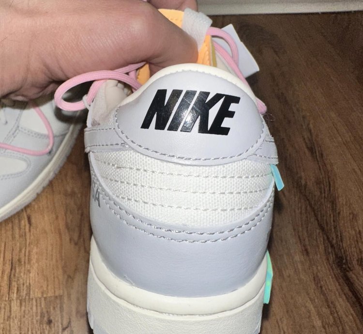 Nike Dunk Low Off-white Lot 9