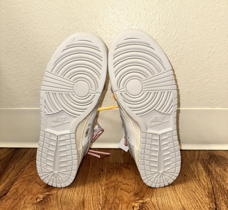 Nike Dunk Low Off-white Lot 9