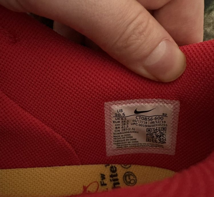 Nike Dunk Low Off-white University Red