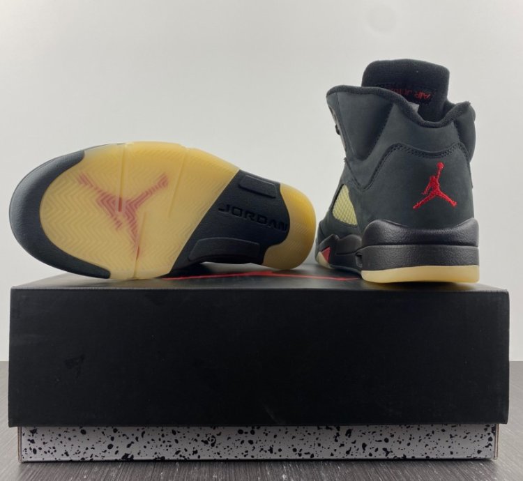 Nike Air Jordan 5 Retro Gore-tex Off Noir