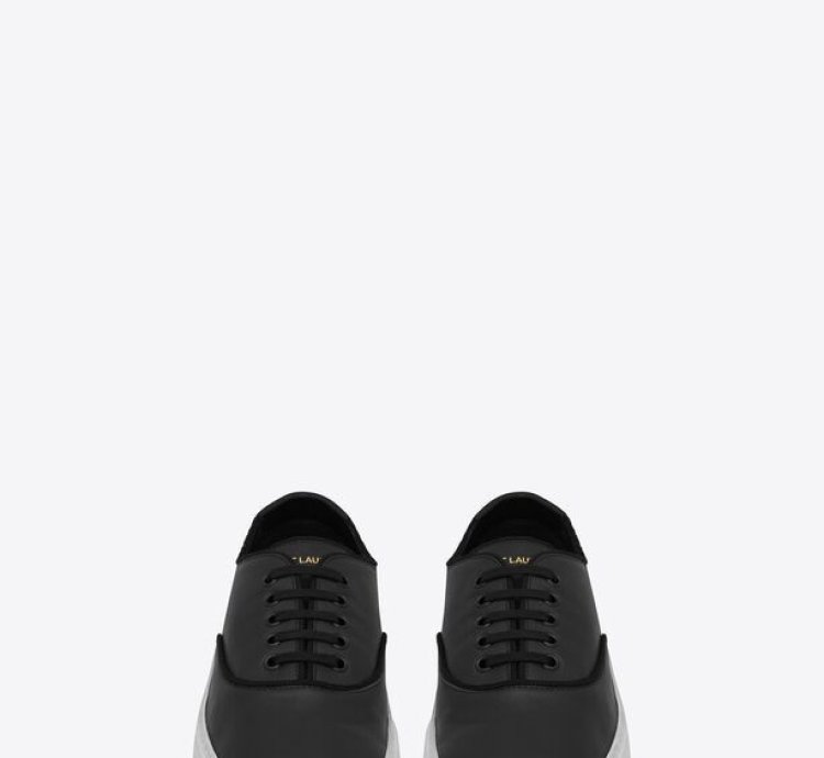 O1bcso1str0724 Venice Sneaker In Black