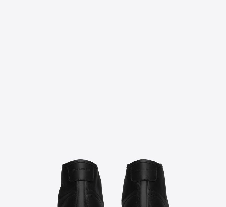 O1bcso1str1224 Court Classic Sl 39 Mid Top Sneakers In Noir