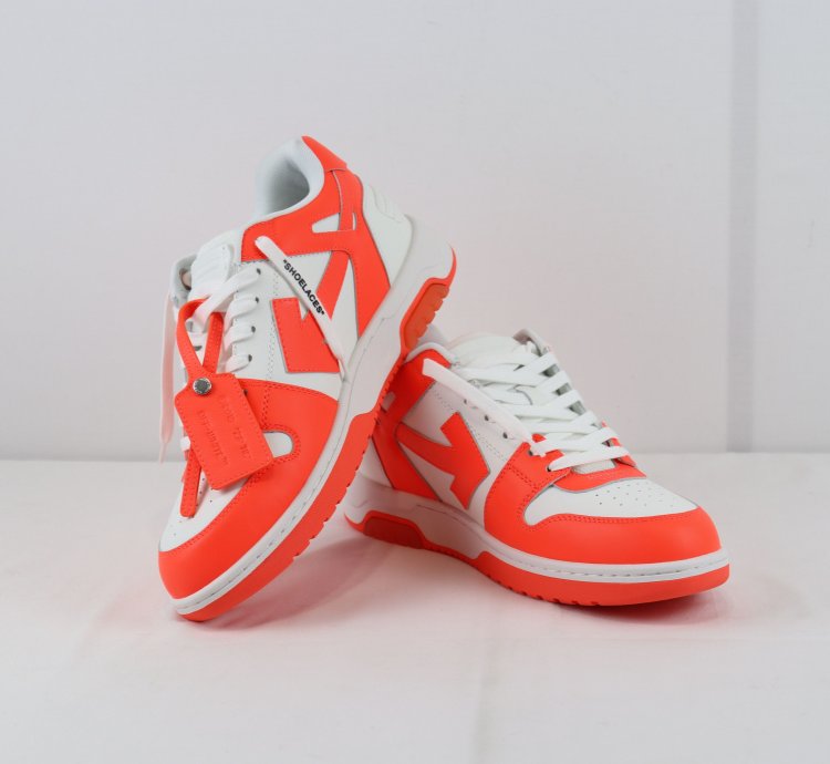 O1rshd1 2 Out Of Office Sneakers In Fluo Orange White