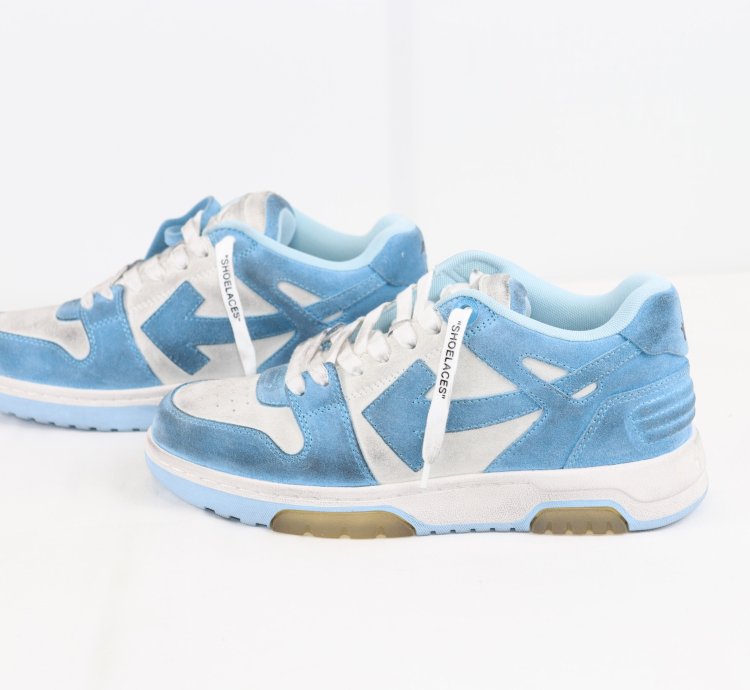 O1rshd1 2 Out Of Office Sneakers In Light Blue Vintage