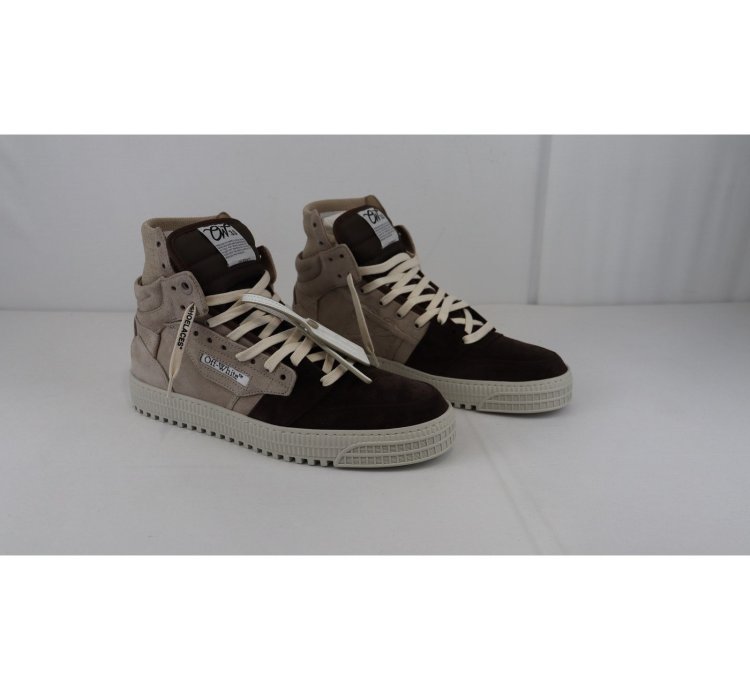 O1rshd1 3 0 Off Court Suede Sneakers In Brown