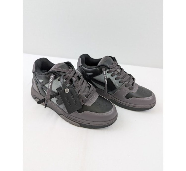 O1rshd1 Low-top Sneakers Out Of Office Lea Gradient Black