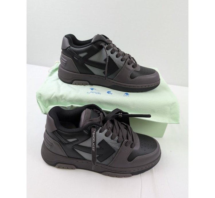 O1rshd1 Low-top Sneakers Out Of Office Lea Gradient Black