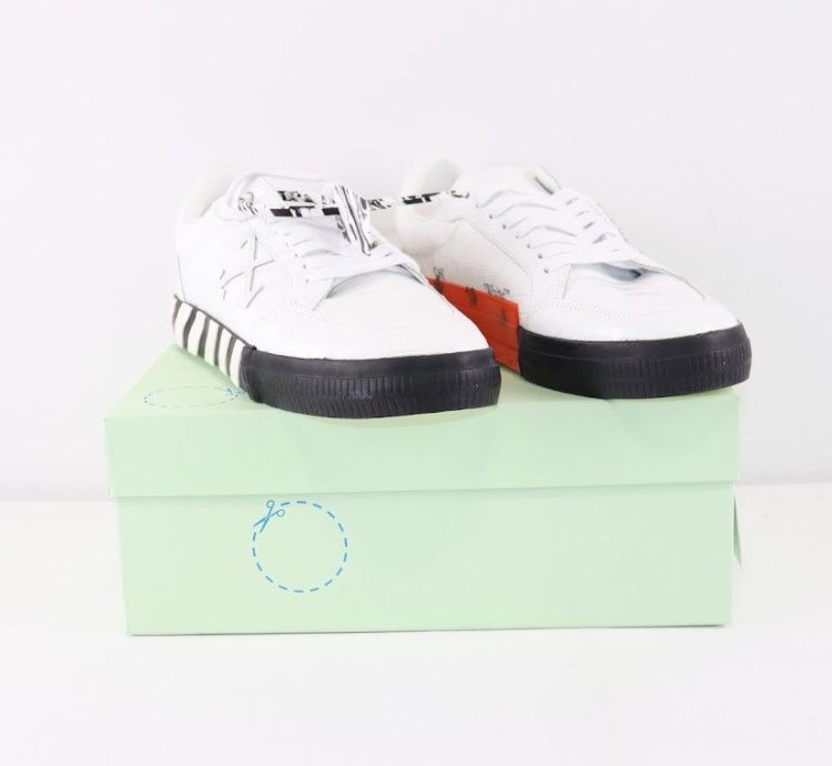 O1rshd1 New Low Vulcanized Sneaker In White Beige