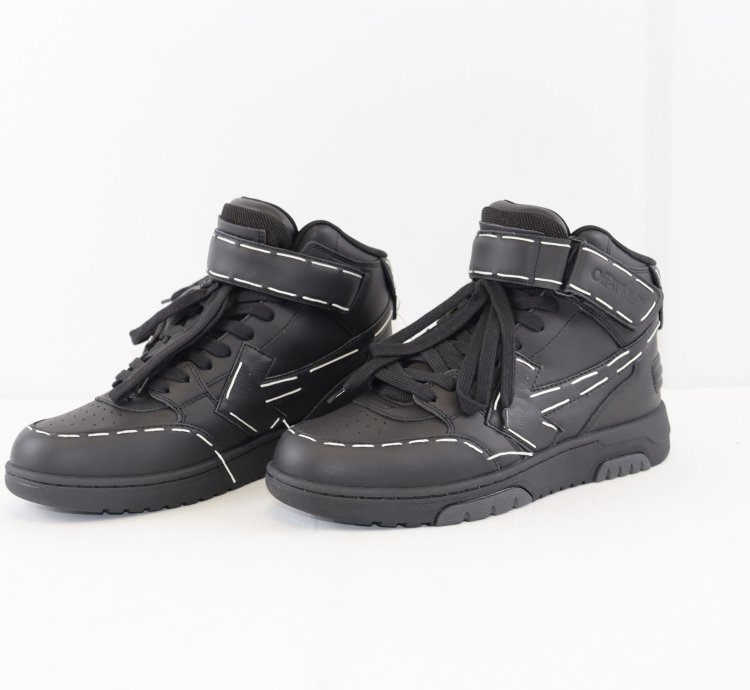 O1rshd1 Ooo Mid Sartorial Stitching Sneakers In Black