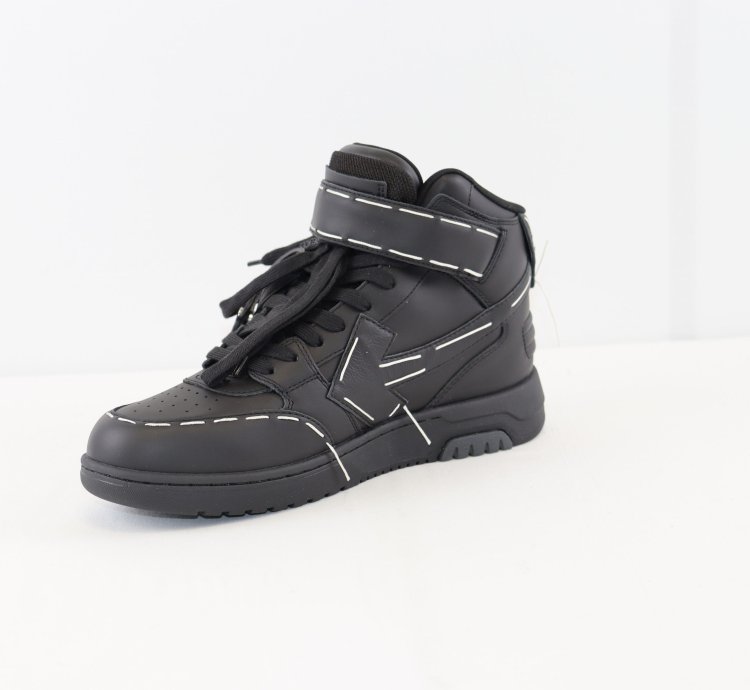 O1rshd1 Ooo Mid Sartorial Stitching Sneakers In Black