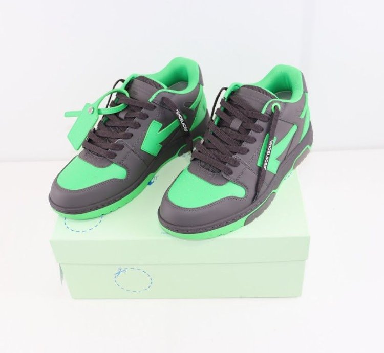 O1rshd1 Out Of Office Calf Leather In Black Green Fluo
