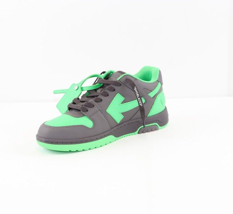 O1rshd1 Out Of Office Calf Leather In Black Green Fluo